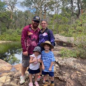 Meet your Posher, Alexis